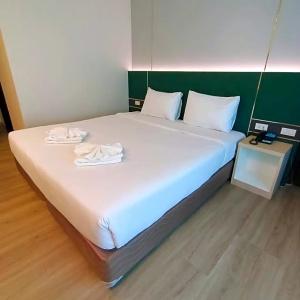 Mayflower Grande Suite - 24
