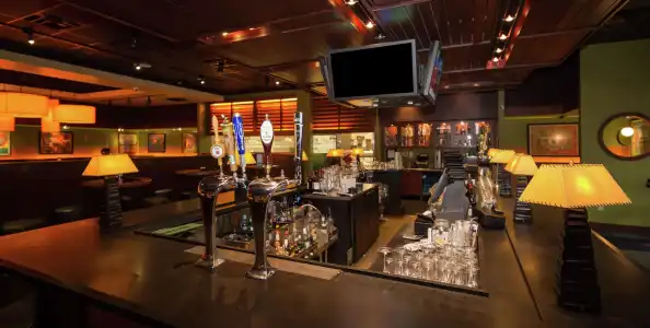 DoubleTree by Hilton Columbus - 26