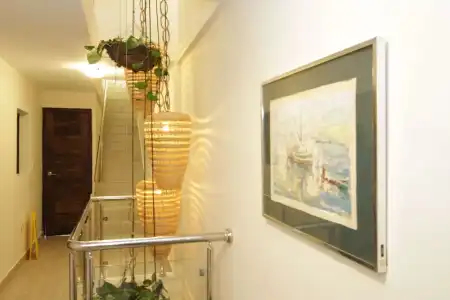 Studio 27 Backpackers - 13