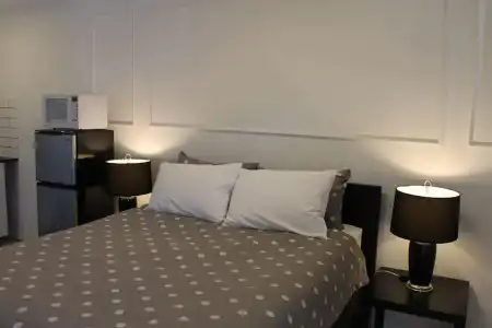 Sage Hills Motel - 34