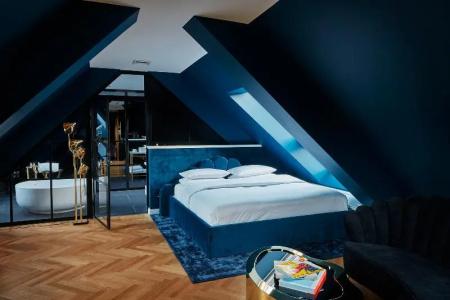 Provocateur, Berlin, a part of Sircle Collection - 76
