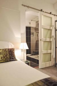 Hôtel des Arts - 53