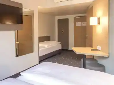 B&B Nürnberg-Hbf - 5
