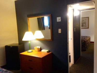 City Center Motel - 2