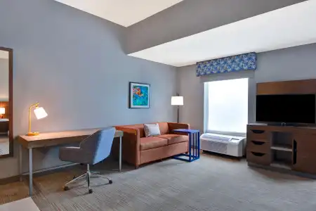 Hampton Inn & Suites Clearwater/St. Petersburg-Ulmerton Road, FL - 1