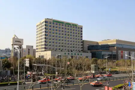 Evergreen Laurel Shanghai - 26