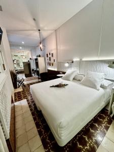 Madinat - 118