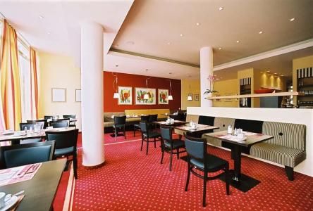 am Jungfernstieg - 13