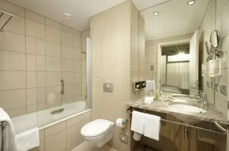 Hilton Reykjavik Nordica - 50