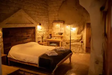 Pome Granate Cave - 33