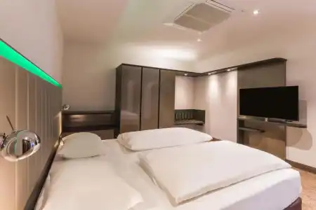 Park Inn by Radisson Neumarkt - 46