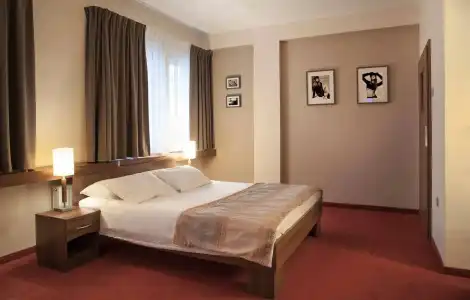 mHotel - 4