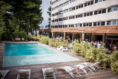 HÔTEL C Suites Chambres Spacieuses - 10