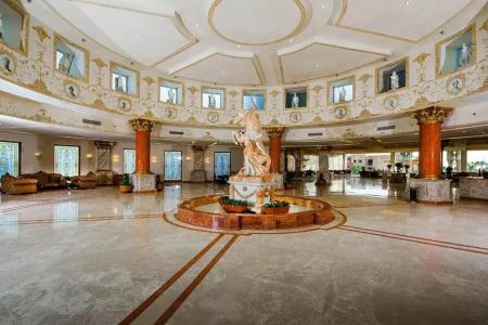 Titanic Palace Families and Couples Only - 44