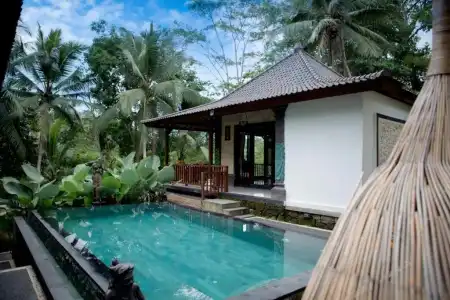 Ayu Duwur Beji - 10
