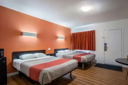 Motel 6 Sudbury, ON - 35