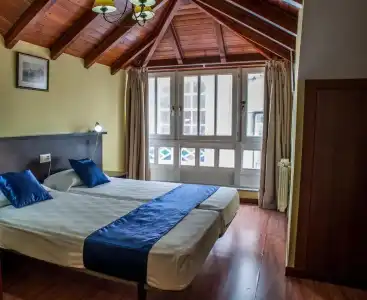 Hostal Hotil - 1