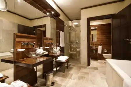 Mamaison Le Regina Boutique - 19