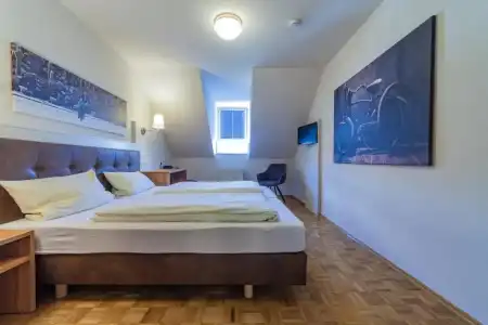 Stadthotel - 18