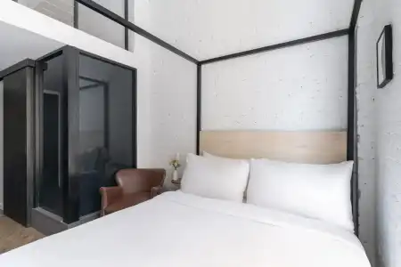 Walker Tribeca - 27