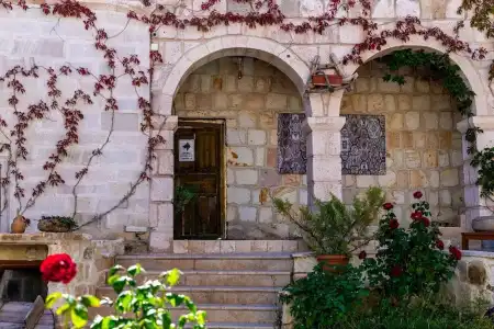 Sinasos Palace Cave - 22