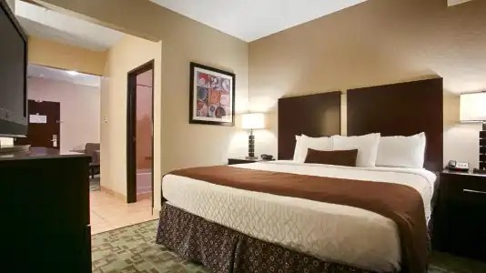 Best Western Plus Eastgate Inn & Suites - 67