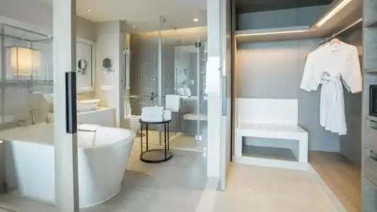 Holiday Inn & Suites Rayong City Centre by IHG - 145