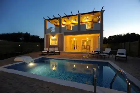 Mamfredas Luxury Resort - 5
