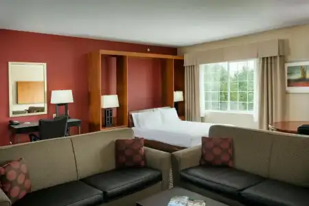 Wyndham Garden Anchorage Airport - 33