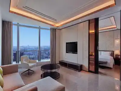 Hilton - 182