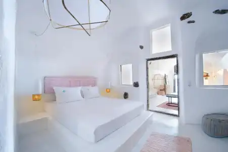 Sophia Luxury Suites - 48