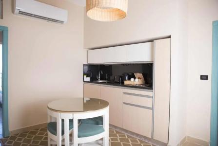 Redcon Suites - 186