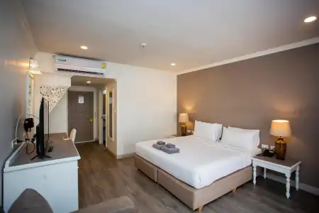Sabai Sabana - 34