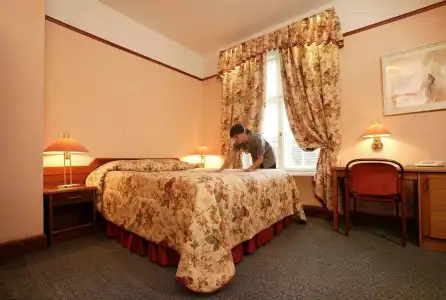Victoria - 1
