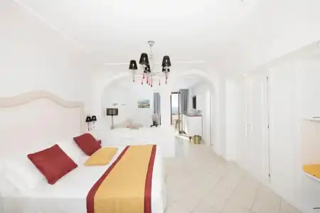Eden Roc - 372