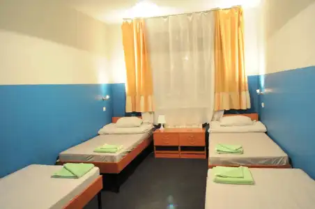 Freedom Hostel - 4
