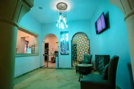 Suites les charmilles & spa - 69