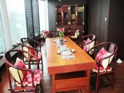 Starway (Zhengzhou East Railway Station Dongfeng South Road) - 5