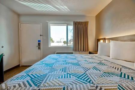 Motel 6 Santa Fe - 52