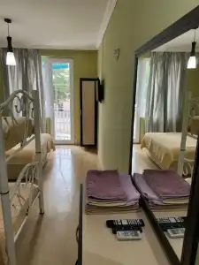 Sun House - 7