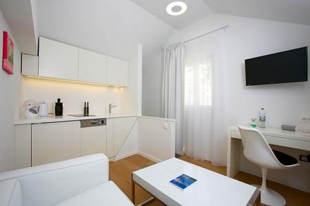 Divota Apartment - 158