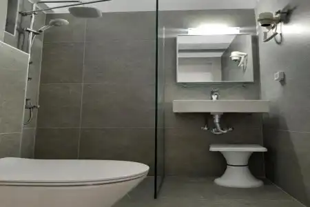 Ostria - 8