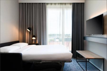 Moxy Utrecht - 4
