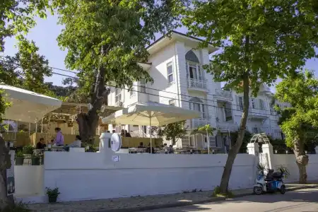 Ikigai Villa Rifat - 12