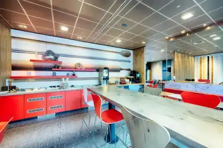 B&B Düsseldorf-Hbf - 27