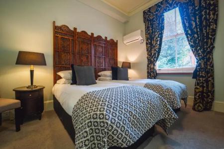 Twenty Nevern Square - 134