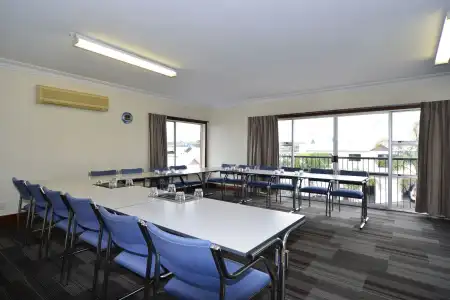 Best Western Ellerslie International - 18