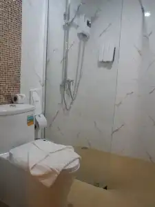 Bann Tawan Hostel Chiang Rai - 36