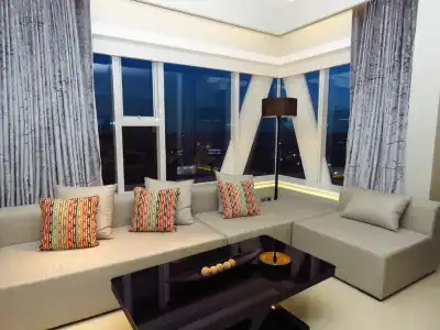 Mode Sathorn - 53