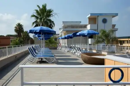 Première Pool & Resort - 99